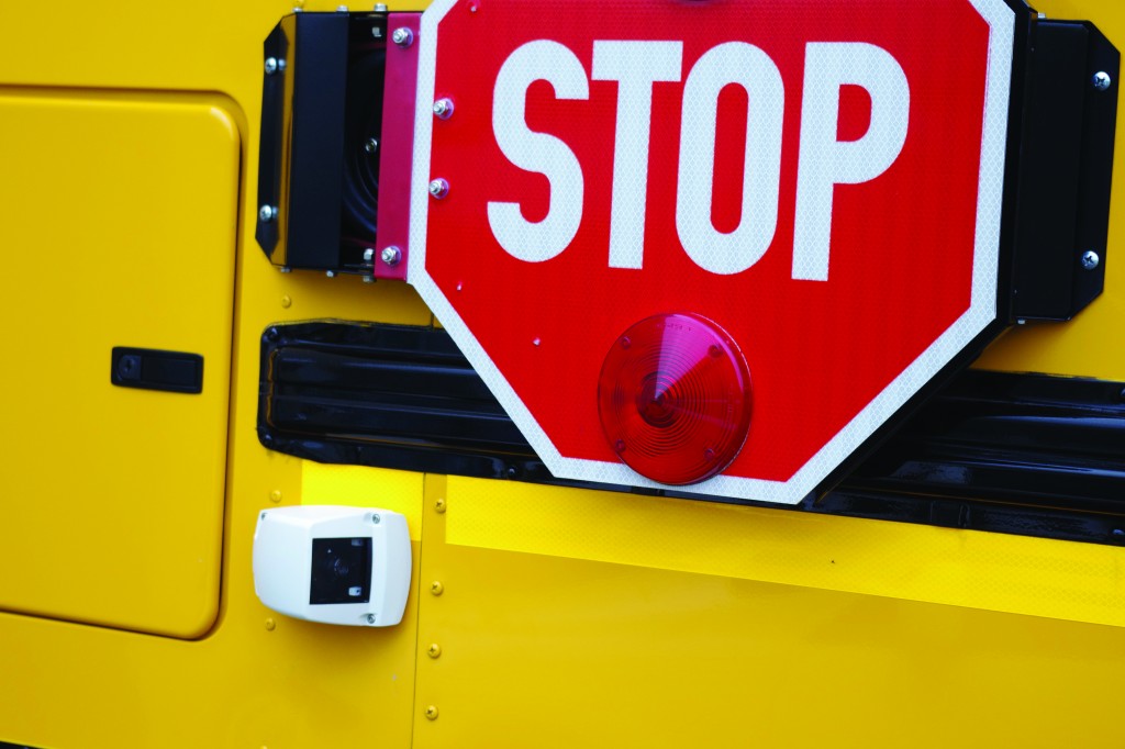 Seon_Stop_arm_Camera_on_School_Bus