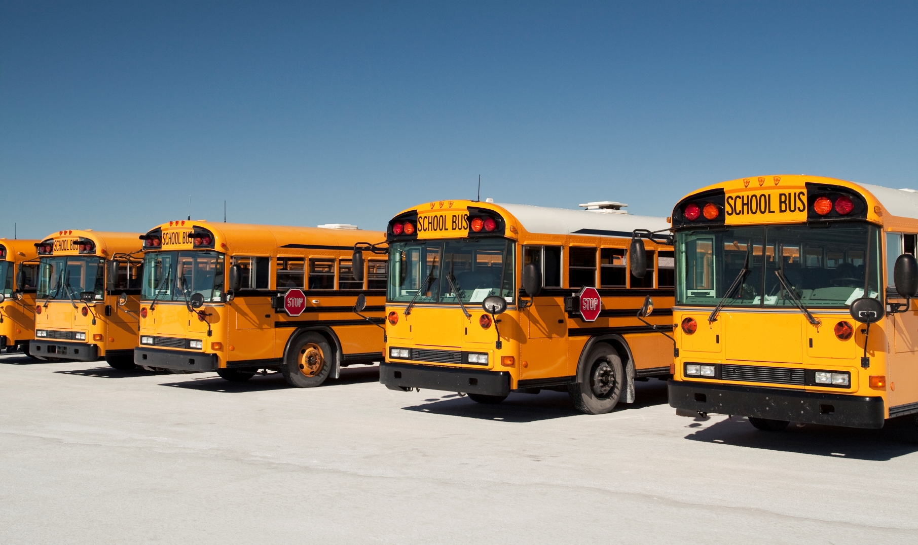 How School Bus Safety Technology Can Help You Solve Transportation Challenges in 2017